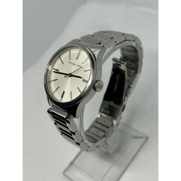 Michael Kors Mini Bailey MK3614W Silver Tone Women’s 34mm Watch Stainless - Picture 3 of 10